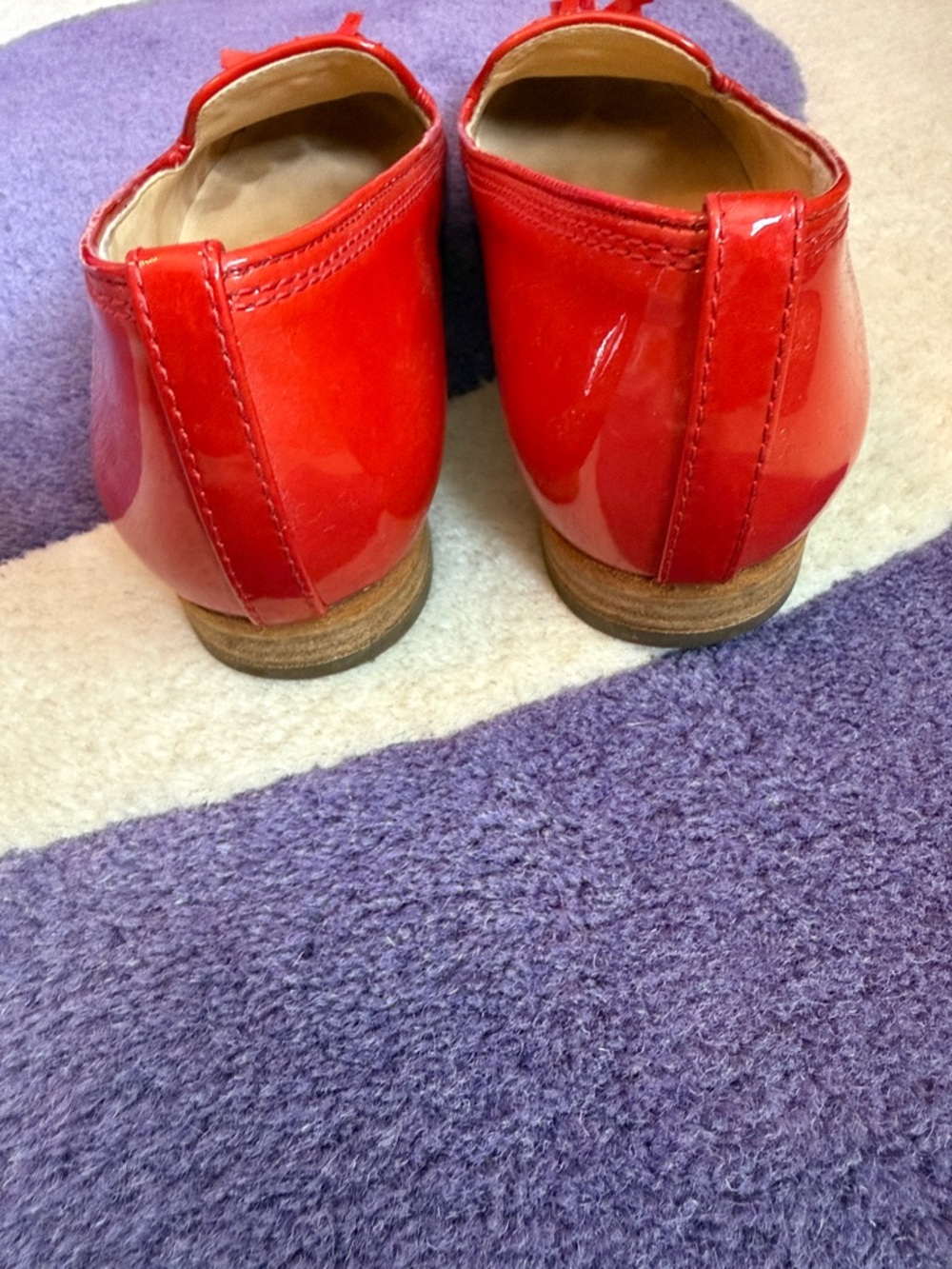 Paul Green Glossy Orange Patent Tassel Loafers - Picture 9 of 10